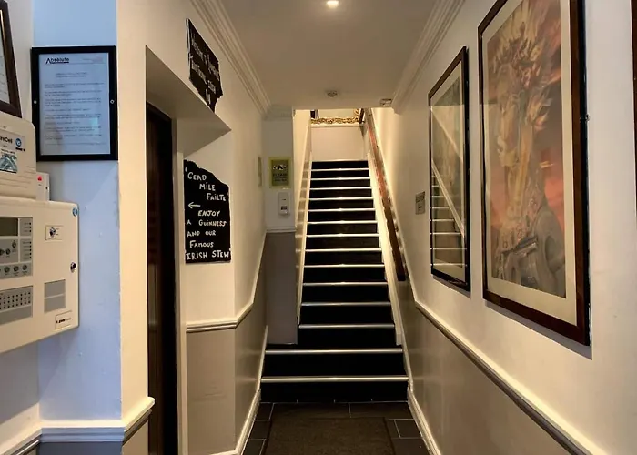 Clifton Court מלון דבלין