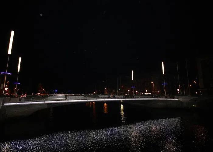 מלון Clifton Court