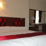 Clifton Court 2*